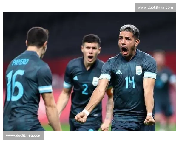 俄罗斯对阵埃及赛前走势分析与胜负结果预测关键球员战术看点解读