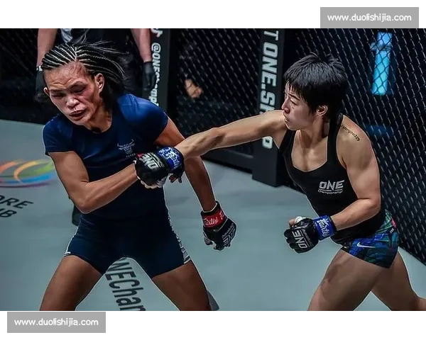 孟博对决张伟丽巅峰一战全程回顾技术与意志的终极碰撞赛场火花四溅